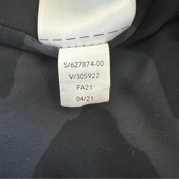 Athleta • Black Camo Salutation Jogger • Size L - Picture 12 of 13